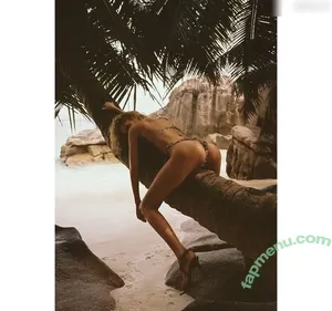 Stella Maxwell / stellamaxwell nude photo #1947
