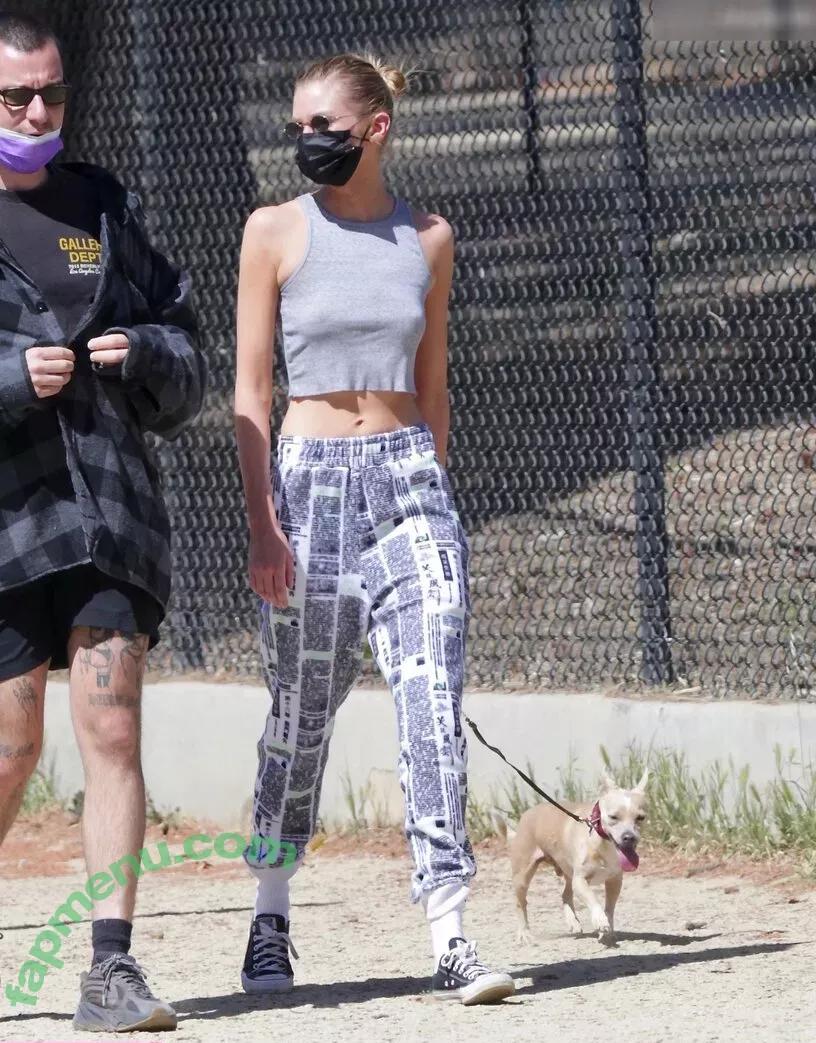 Stella Maxwell nude photo #1023 (stellamaxwell)