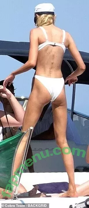 Stella Maxwell nude photo #1105 (stellamaxwell)