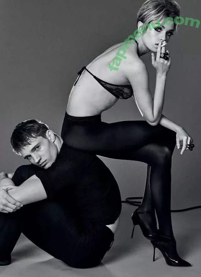 Stella Maxwell nude photo #1314 (stellamaxwell)