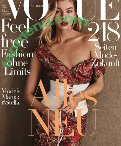 Stella Maxwell nude photo #1451 (stellamaxwell)