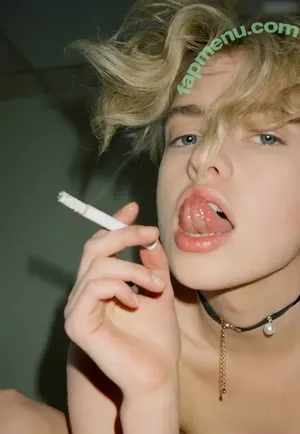 Stella Maxwell / stellamaxwell nude photo #2049