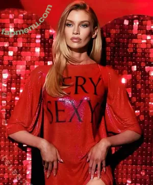 Stella Maxwell / stellamaxwell nude photo #2282