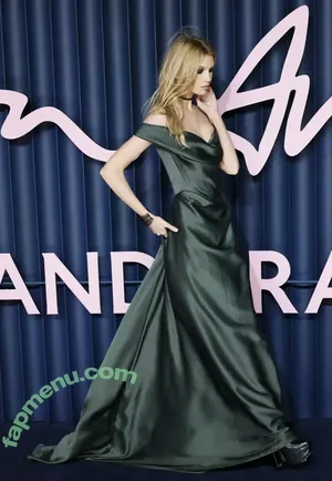 Stella Maxwell / stellamaxwell nude photo #2315