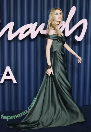 Stella Maxwell / stellamaxwell nude photo #2329