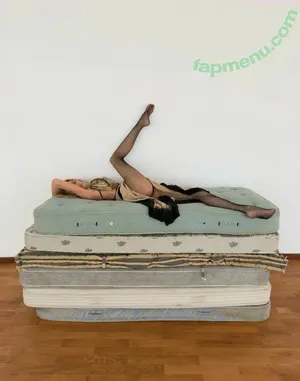 Stella Maxwell / stellamaxwell nude photo #2379