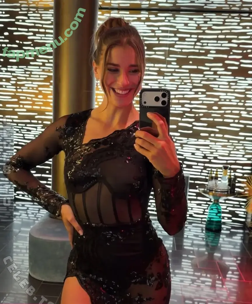 Stella Tiana nude photo #0023 (Stella_Tiana)