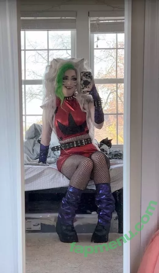 Stellalasaurus nude photo #0135 (Stellalasaurus)