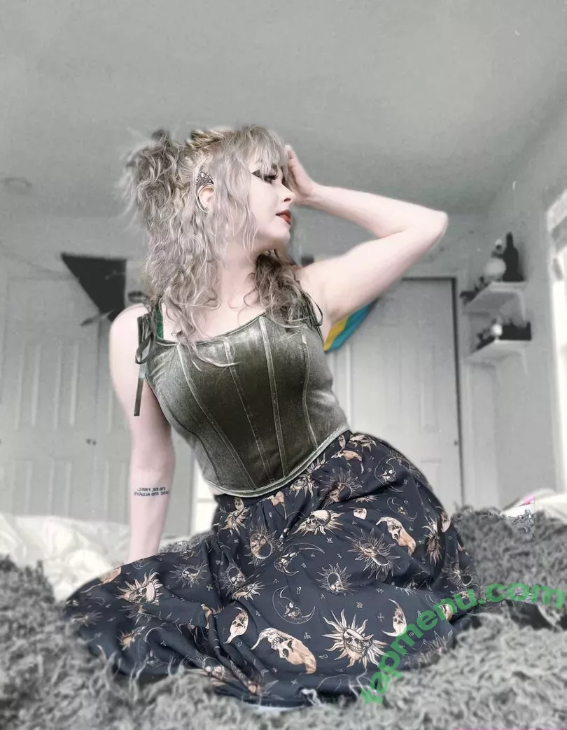 Stellalasaurus nude photo #0177 (Stellalasaurus)