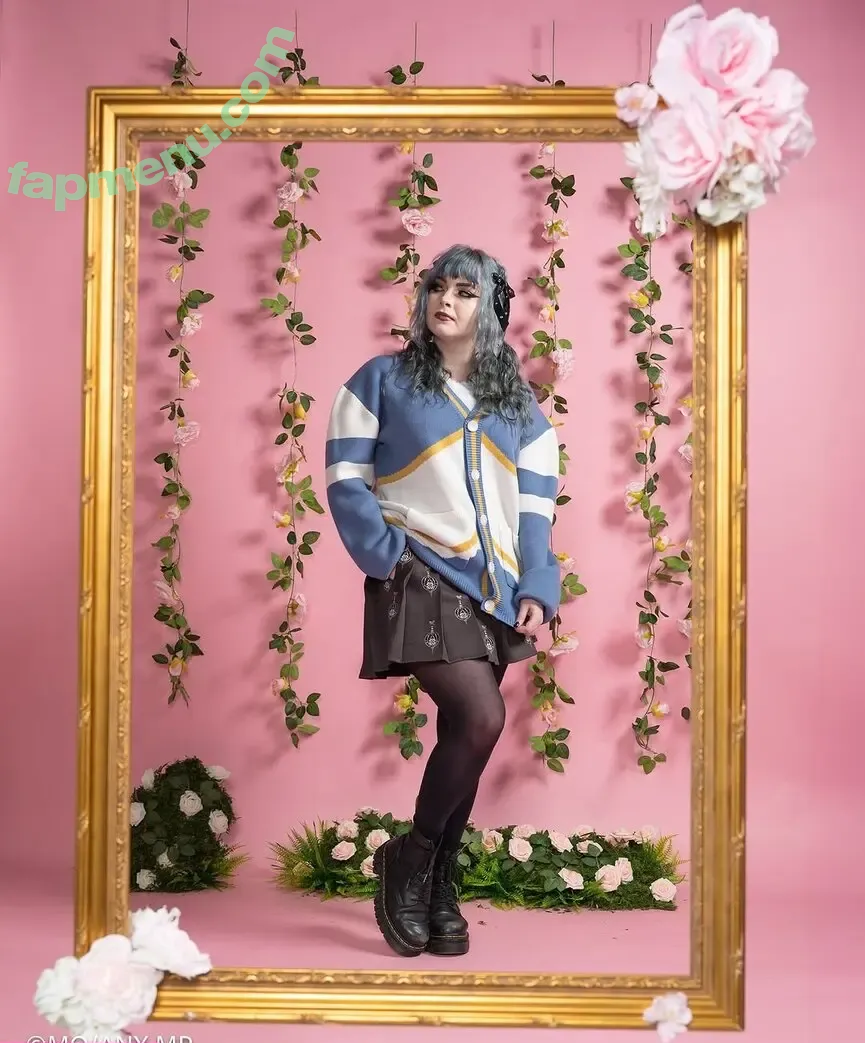 Stellalasaurus nude photo #0332 (Stellalasaurus)