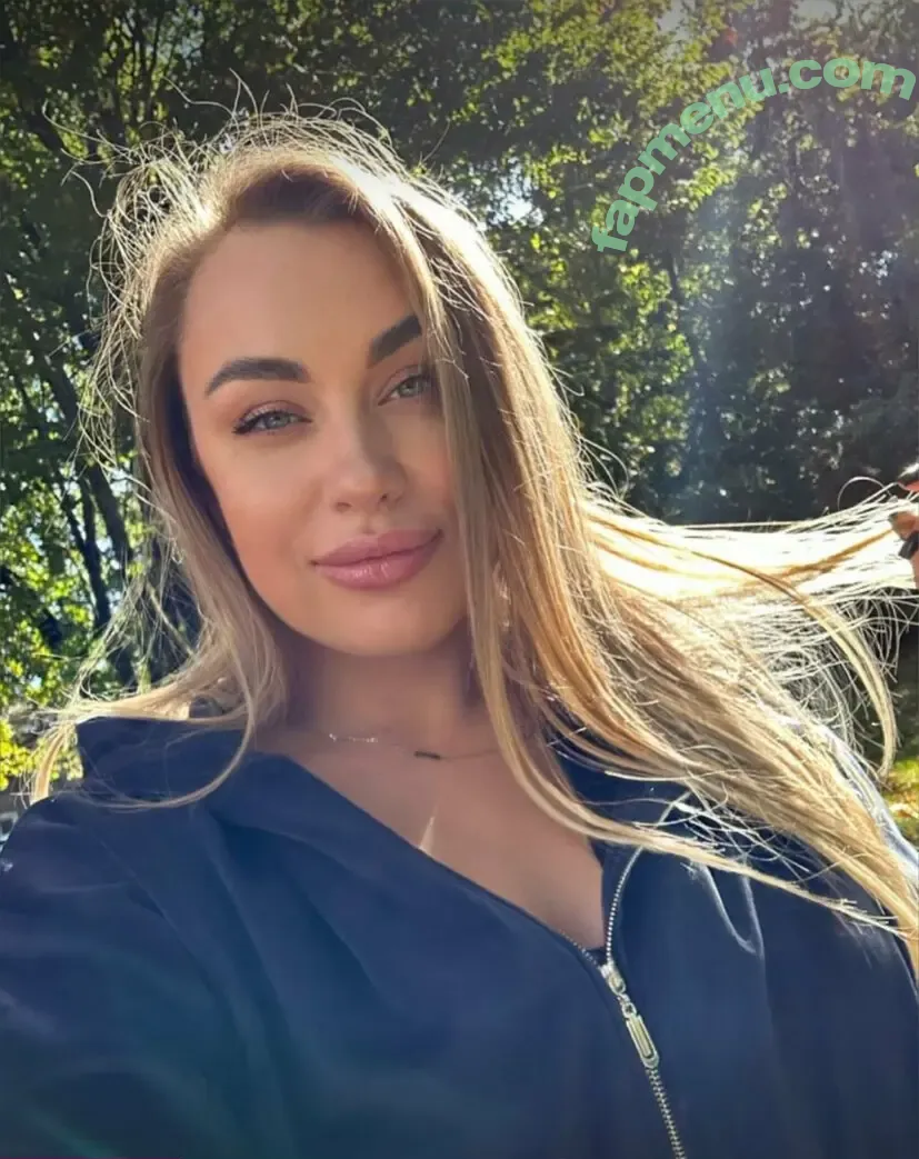 stellamooon nude photo #0024 (stellamooon)