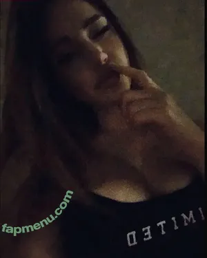 Stellaruu / stellarbluue nude photo #0097