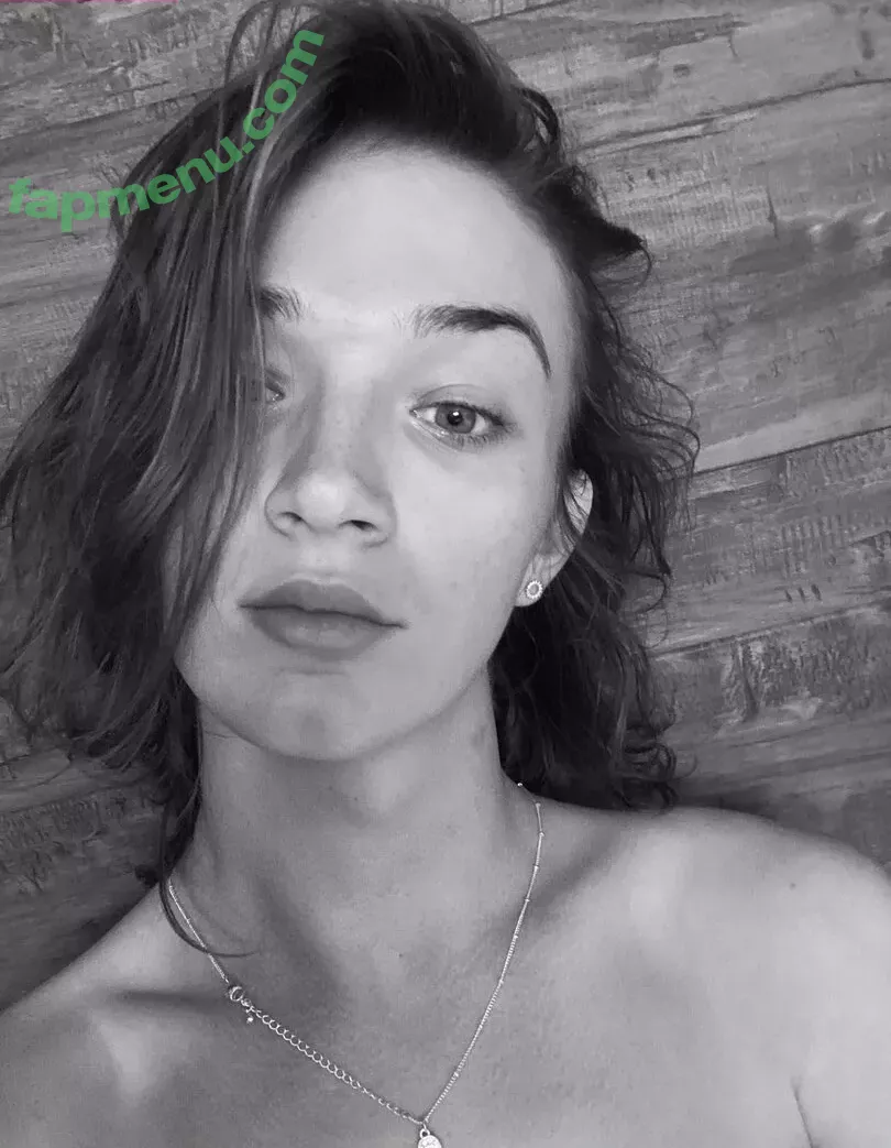 Stellasamore nude photo #0024 (Stellasamore)