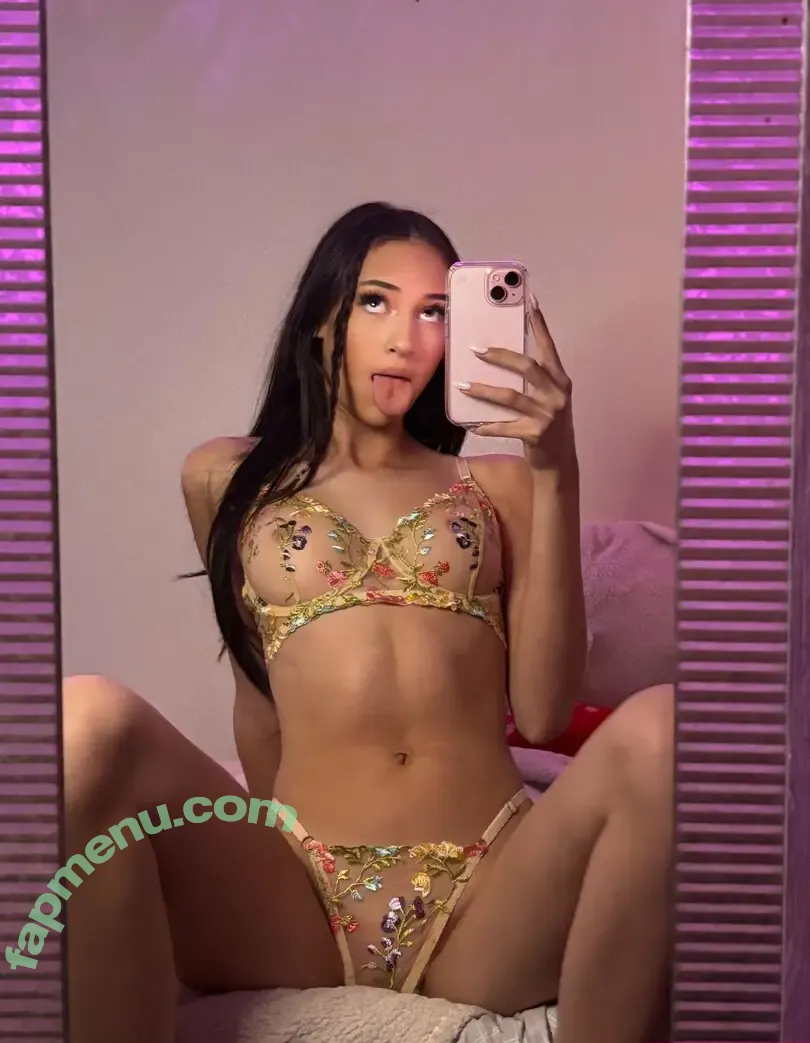 stellaxrain nude photo #0012 (stellaxraiin)