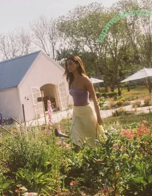 Steph Mandich / shopmononoke / stephmandich nude photo #0784