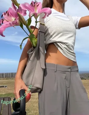 Steph Mandich / shopmononoke / stephmandich nude photo #0796