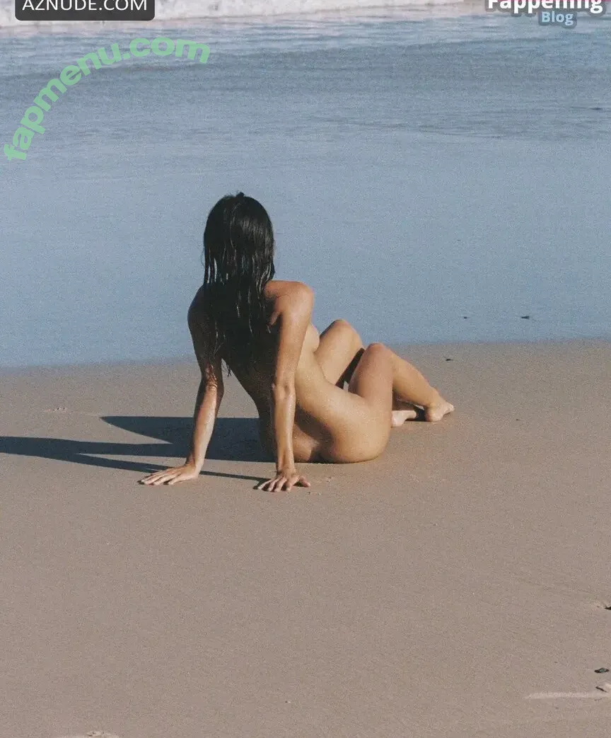 Steph Mandich nude photo #0571 (shopmononoke / stephmandich)