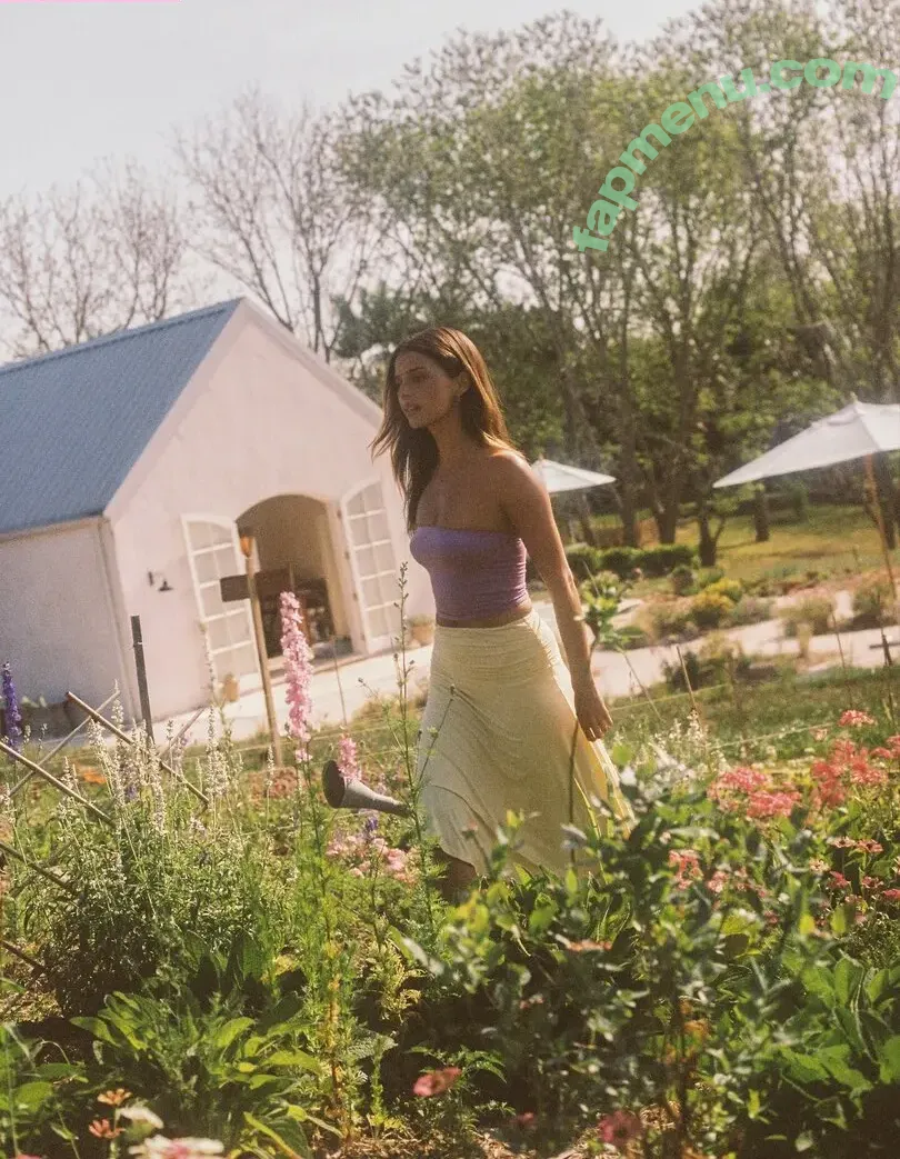 Steph Mandich nude photo #0784 (shopmononoke / stephmandich)