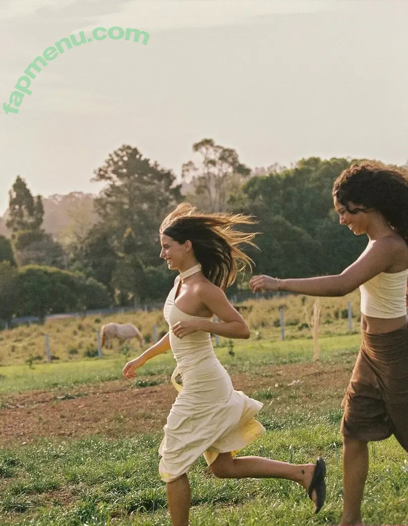 Steph Mandich nude photo #0790 (shopmononoke / stephmandich)