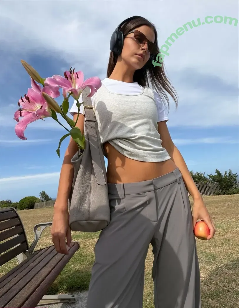 Steph Mandich nude photo #0806 (shopmononoke / stephmandich)