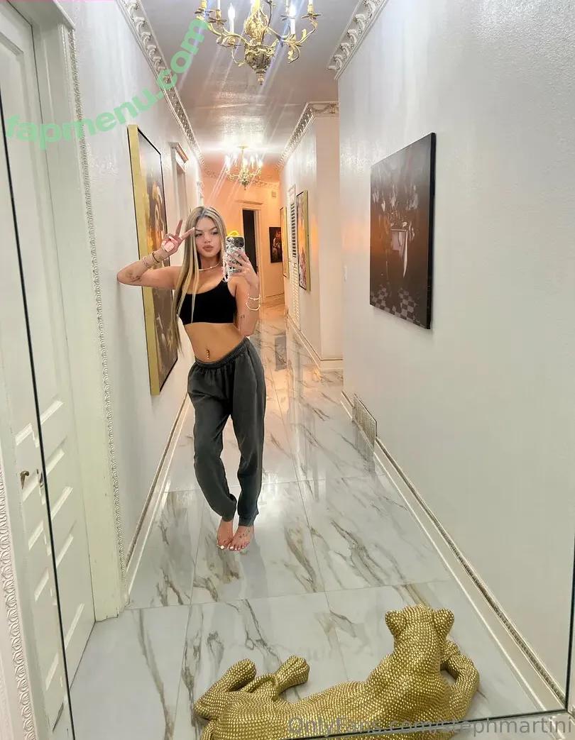 Steph Martina nude photo #0019 (Stephmartini / stephhcarrrr)