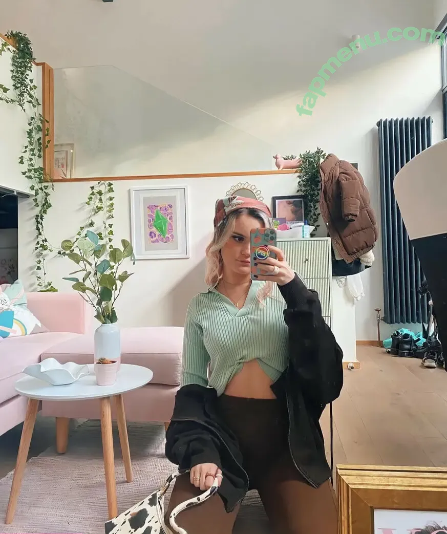 Steph0sims nude photo #0013 (stephoshiri)