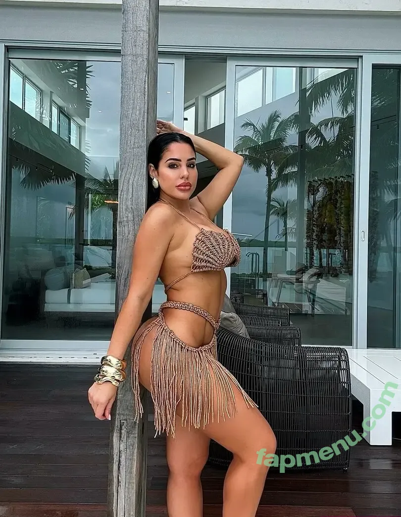 Stephanie Acevedo nude photo #0021 (stephs_music / stephsamusic)