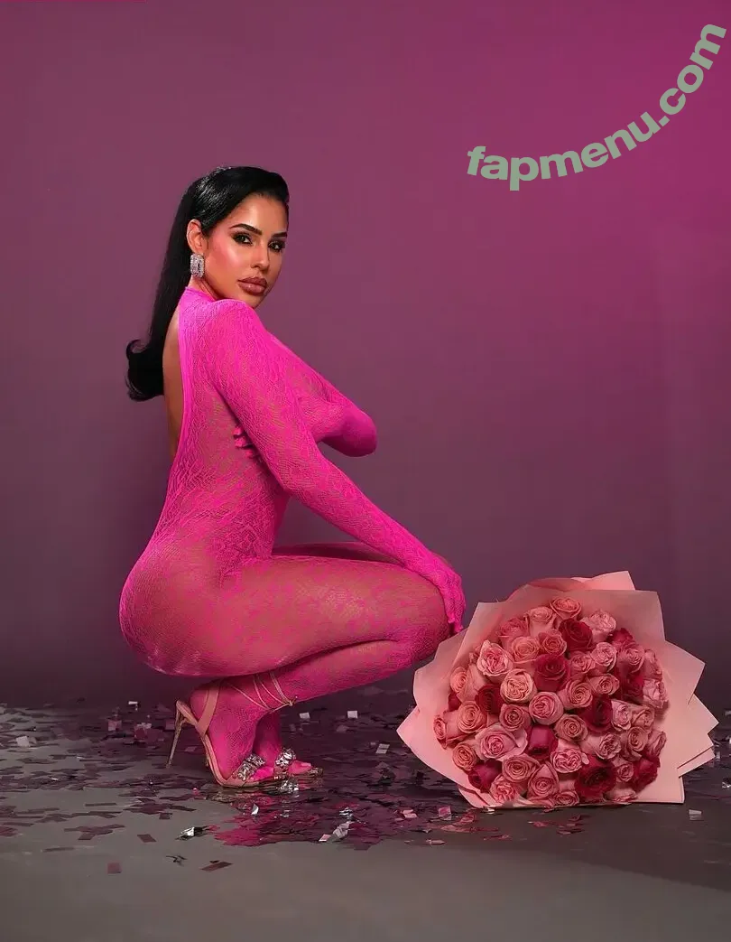 Stephanie Acevedo nude photo #0008 (stephs_music / stephsamusic)