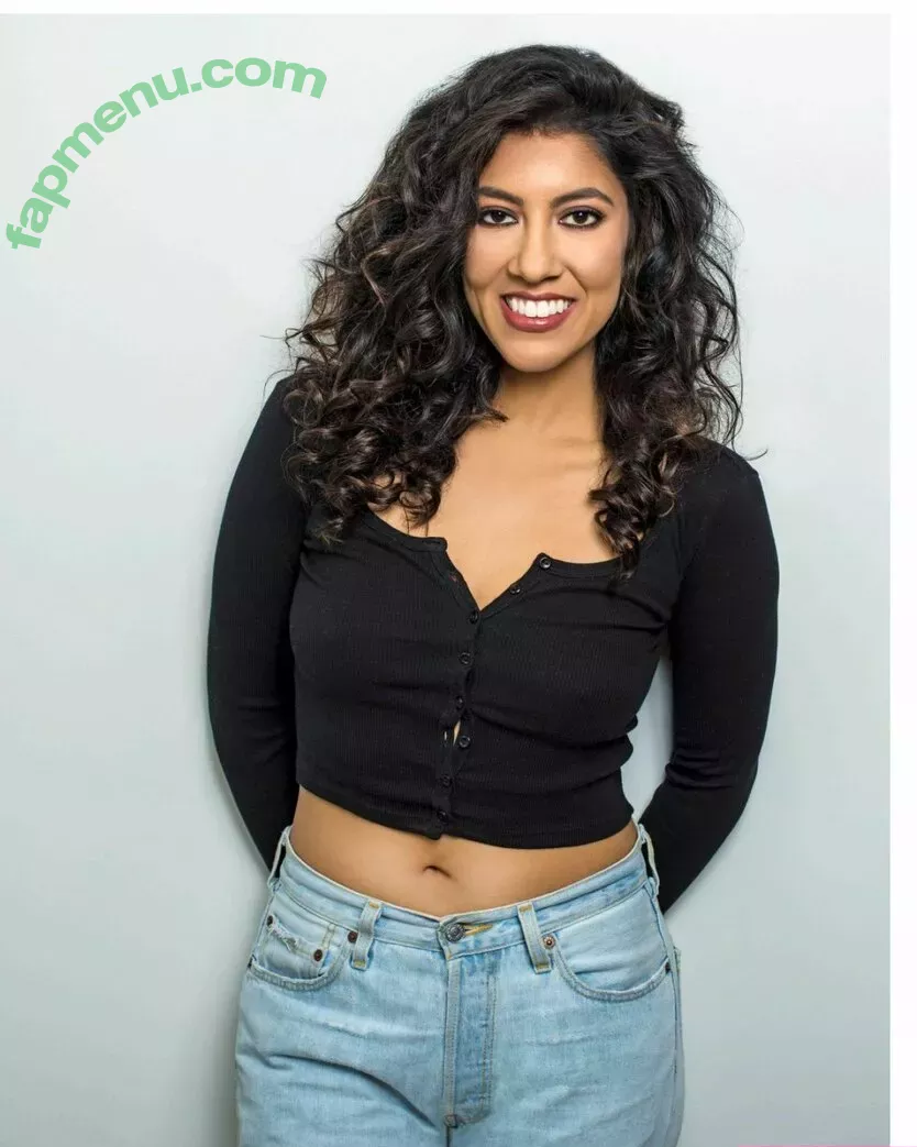 Stephanie Beatriz nude photo #0067 (Rosa Diaz / bellasramos / iamstephbeatz / stephaniebeatriz)