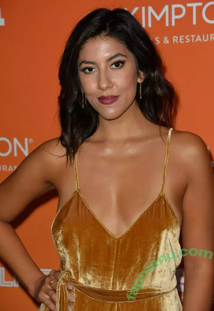 Stephanie Beatriz nude photo #0207 (Rosa Diaz / bellasramos / iamstephbeatz / stephaniebeatriz)