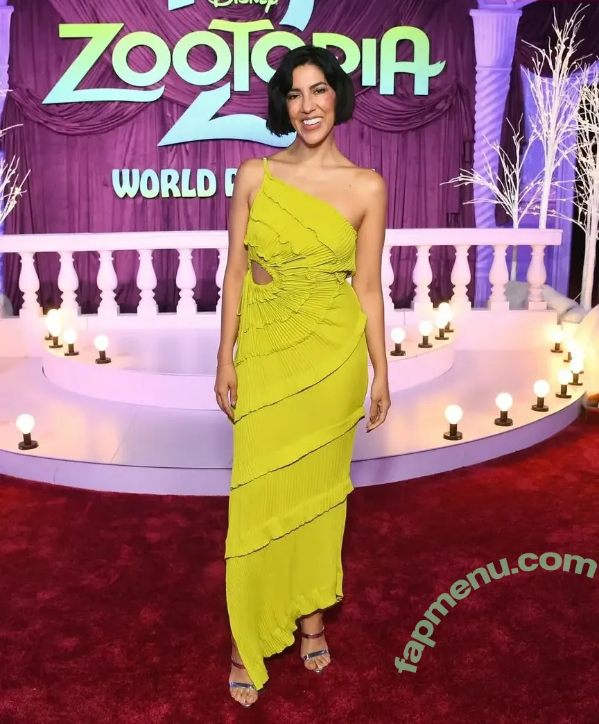 Stephanie Beatriz nude photo #0376 (Rosa Diaz / bellasramos / iamstephbeatz / stephaniebeatriz)