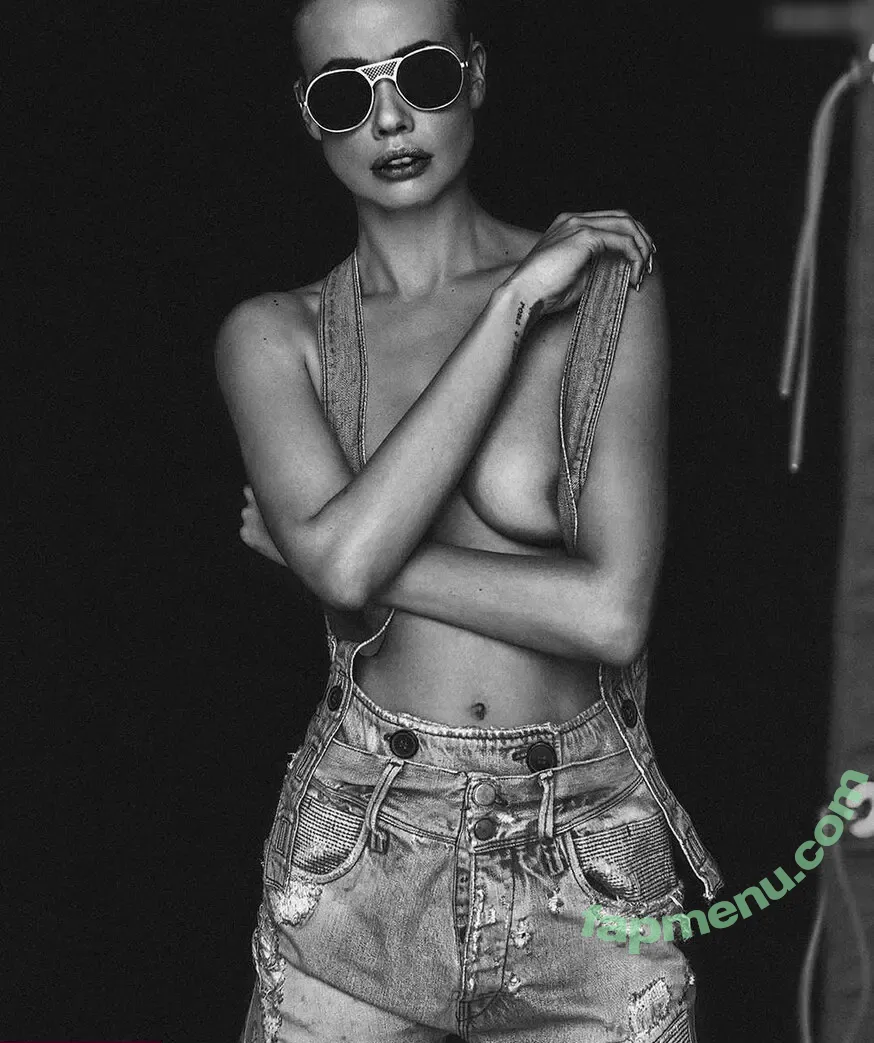 Stephanie Corneliussen nude photo #0053 (stephaniecorneliussen)