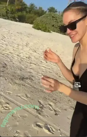 Stephanie Davis / stephaniedavis nude photo #0625