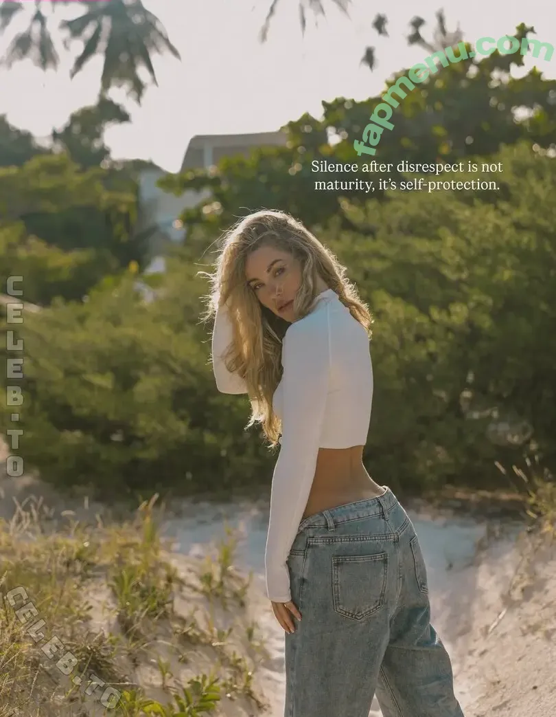 Stephanie Davis nude photo #0647 (stephaniedavis)