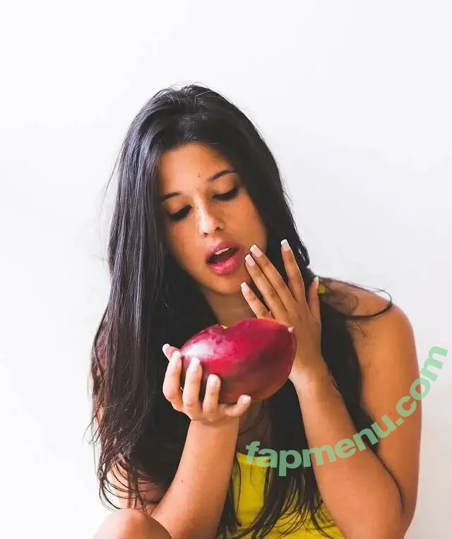 Stephanie Ilha nude photo #0015 (ilhastephanie)