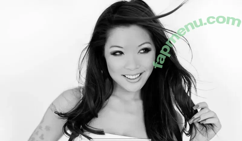 Stephanie Ly nude photo #0052 (stephlyco)