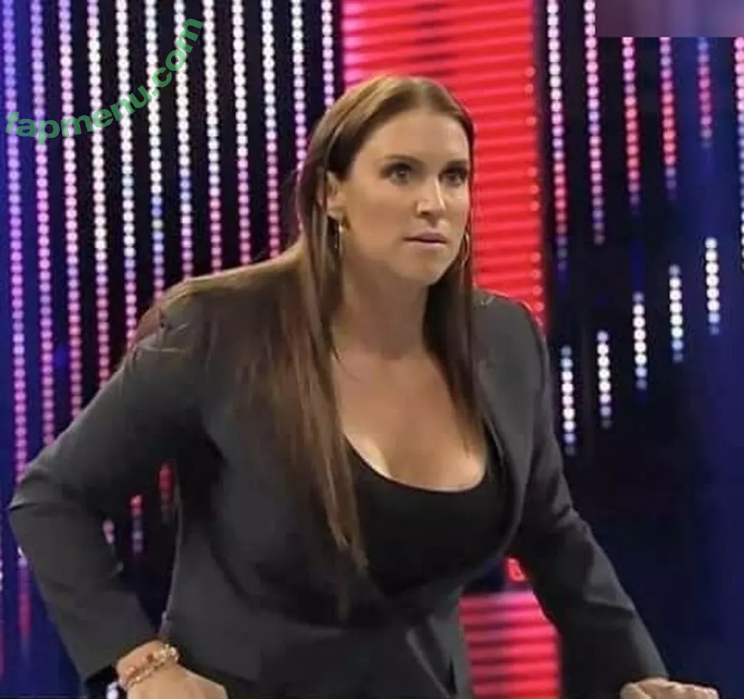 Stephanie McMahon nude photo #0066 (stephaniemcmahon)