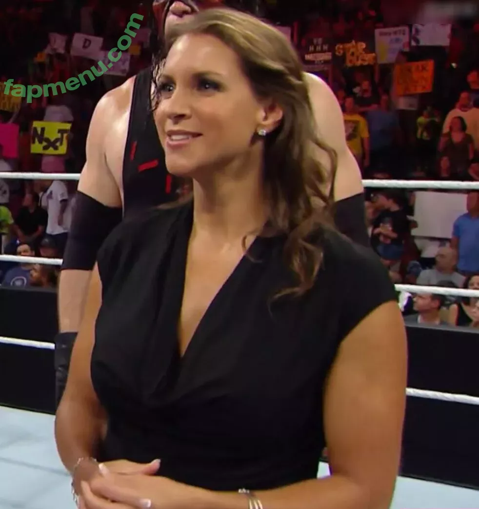 Stephanie McMahon nude photo #0206 (stephaniemcmahon)