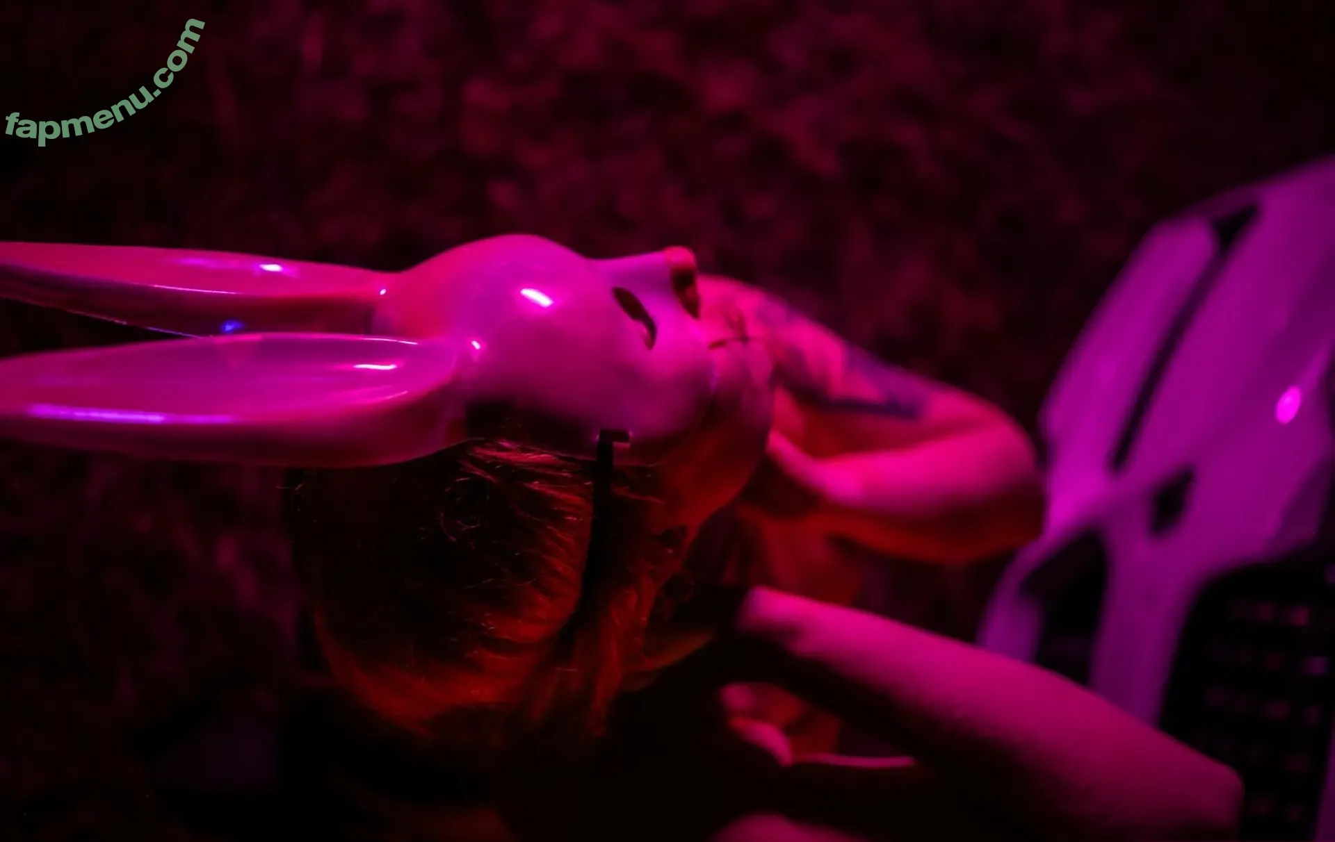 Stephanie Pluim nude photo #0025 (carbunny97 / ssmodelling97)