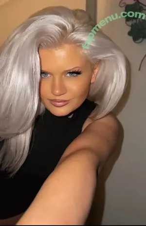 Stephanie Sampson / Carmen Lately / Stephy Vlogs / carmenlattemua / stephycarmen nude photo #0170