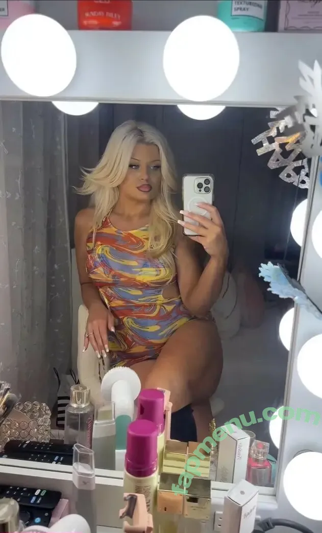 Stephanie Sampson nude photo #0291 (Carmen Lately / Stephy Vlogs / carmenlattemua / stephycarmen)