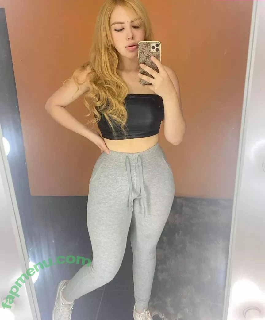 Stephanie Scarleth nude photo #0134 (stephaniescarleth / stephaniescarlethmx)