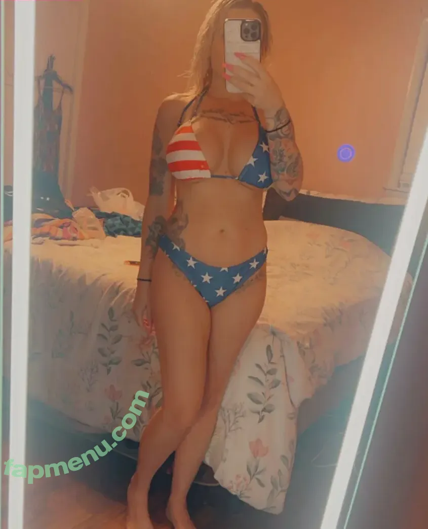 Stephanie Summers nude photo #0004 (GoddessHotLips / stephaniesummersmusic)