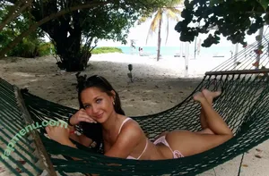 Stephanie Zustovich / stephaniezustovich nude photo #0001