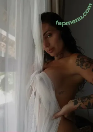 stephaniekisses / drinksbystephhxx nude photo #0002
