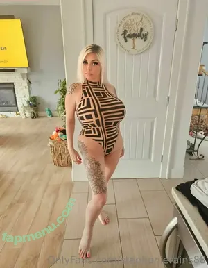  nude photo #0005