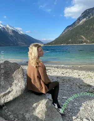 stephanismassage / steffis.massage nude photo #0064