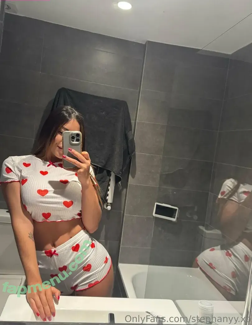 Stephany Chourio nude photo #0009 (fefichourio / stephanyy.xo)