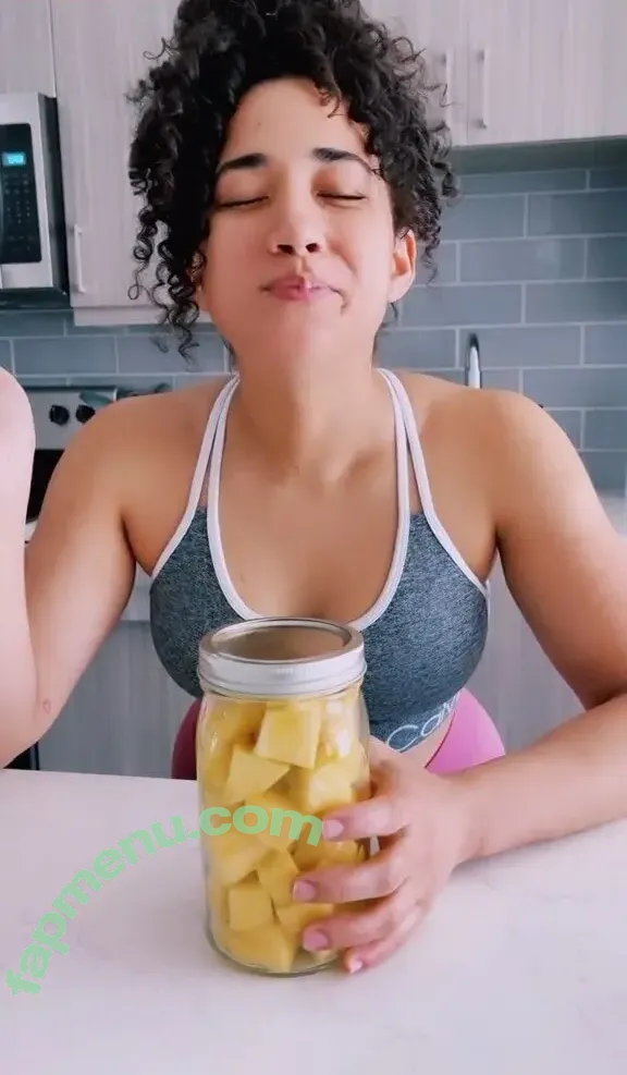 Stephany Victoria nude photo #0029 (stephanyvicx)