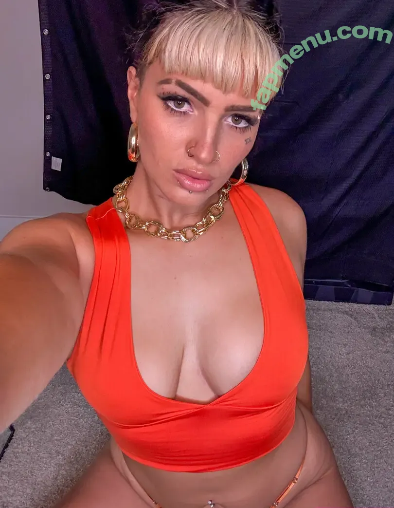 stephdelander nude photo #0009 (stephdelander)